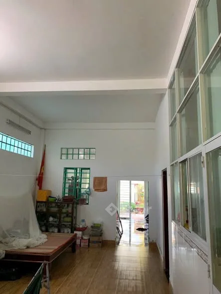 Miếng đất và nhà nghỉ dưỡng thuộc rạch Khoáng Châu