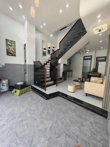 CẦN BÁN NHÀ LỆCH TẦNG XÂY MỚI 100% – HẺM 48 HUỲNH PHAN HỘ - 2,39 tỷ - 43.8m²