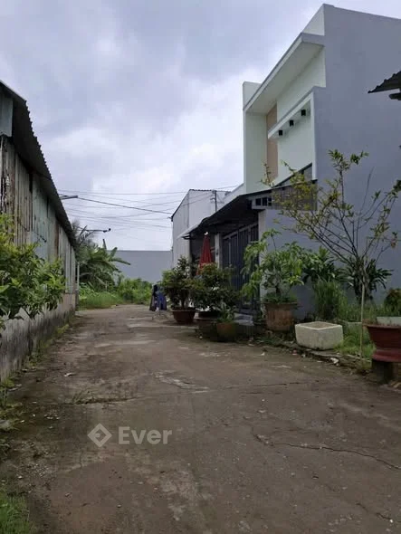 HÀNG HIẾM CÒN XÓT 1 NỀN THỔ CƯ KDC thành giao