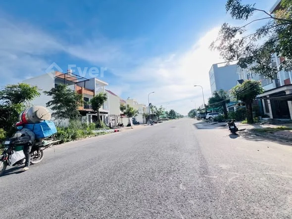 Chủ gửiBán nền đường A3 Phú An diện tích 5x24 sổ hồng- Giá 3.13 tỷ - 3,13 tỷ - 120m²