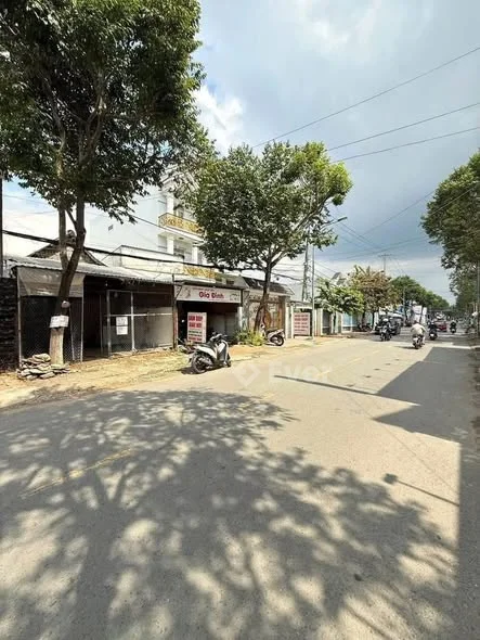 BÁN CẶP NHÀ MẶT TIỀN ĐƯỜNG LÊ BÌNH , CÁCH ĐƯỜNG PHẠM HÙNG 100M