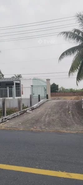 BÁN NỀN MẶT TIỀN ĐƯỜNG 3 THÁNG 2 - TẠI XÃ TÂN QUỚI - TỈNH VĨNH LONG.