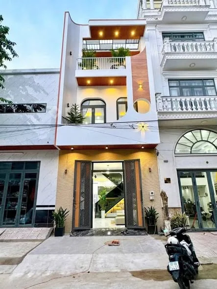 NHÀ TRỆT 2 LẦU XÂY MỚI 100% ĐƯỜNG SỐ 7 KHU TĐC TRUNG TÂM VĂN HOÁ TÂY ĐỒ - P.CÁI RĂNG - TP CẦN THƠ• - 4,8 tỷ - 65m²