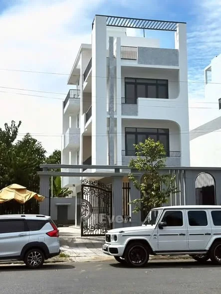 Bán căn biệt thự mặt tiền đường Nguyễn Văn Lưu, khu VHTĐ, TPCT