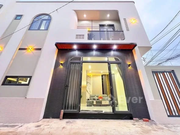 Chủ gửi 3 tỷ 090 triệuNHÀ TRỆT LẦU THIẾT KẾ HIỆN ĐẠI – HẺM 115 CMT8 – P. BÌNH THUỶ – CẦN THƠ