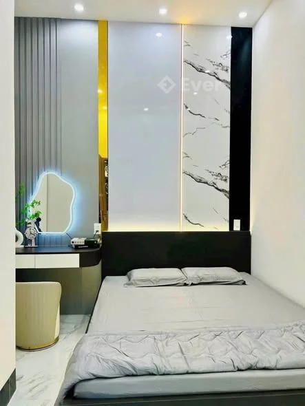 NHÀ BÁN GÓC 2 MẶT TIỀN FULL NỘI THẤT - HẺM 6 ĐƯỜNG TRẦN VĨNH KIẾT - AN BÌNH - CẦN THƠ