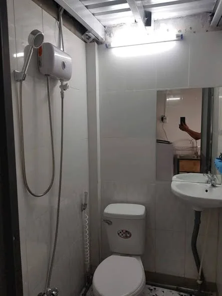 Bán nhà trọ mới Hẻm (Nhánh)1 trần vĩnh Kiết , thu nhập 18tr/ tháng. Dt: 11x21.5 = 240m2 .Thổ cư 150