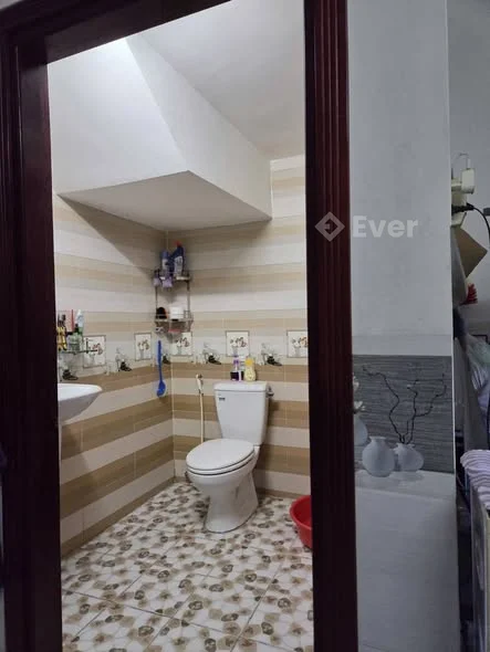 BÁN NHÀ TRỆT LẦU MỚI HẺM NHÁNH ĐƯỜNG NGUYỄN TRI PHƯƠNG PHƯỜNG TÂN AN TPCT. ( CAFE SÀNH ĐIỆU )