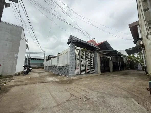 Bán Nền - đường số 5 KDC Sơn Thủy - Phường Long Tuyền - TP Cần Thơ.