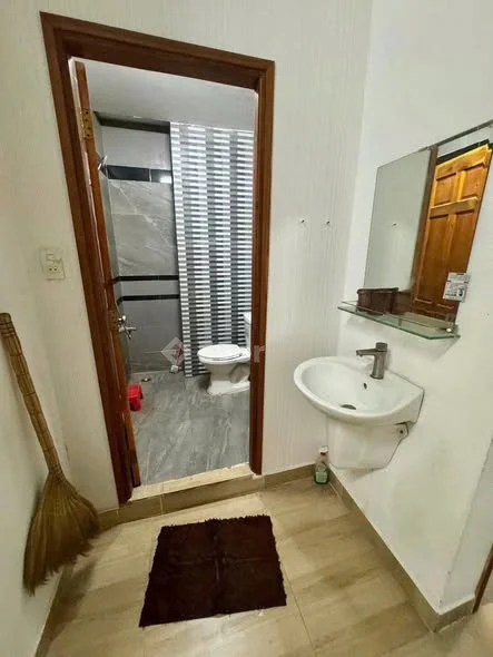 G,i,á t,h,u,ê: 7 t,r,i,ệ,u/tháng CHO THUÊ NHÀ LẦU – HẺM 9 PHẠM NGỌC HƯNG, NINH KIỀU, TP.CẦN THƠ