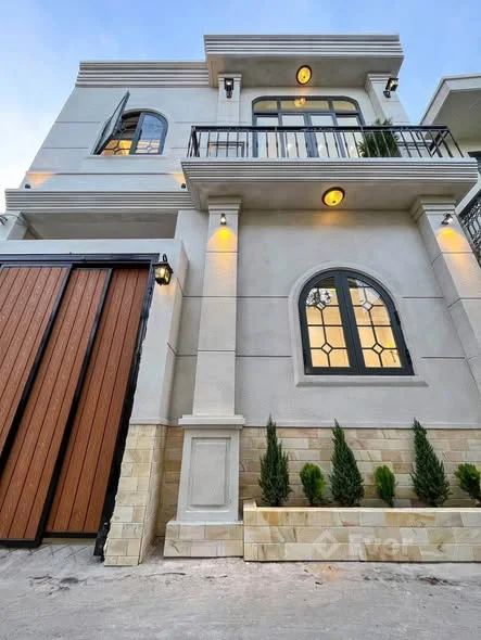 NHÀ LẦU KIẾN TRÚC TÂY ÂU SANG TRỌNG FULL NỘI THẤT - HẺM 79 HÙNG VƯƠNG CÁCH BỜ KÈ HÙNG VƯƠNG CHỈ 50M