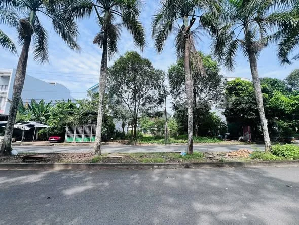 Chủ gửiBán nền trục chính Phan Trọng Tuệ Khu Diệu Hiền dt 4.5x23- Giá 3.6 tỷ