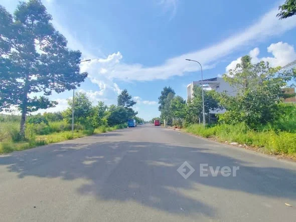 Bán Nền 100m² Giá Tốt - Mặt Tiền Lộ Lớn 28m - Đường A4 - KDC Tân Phú - P. Hưng Phú - TP. Cần Thơ