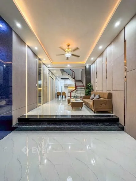 NHÀ TRỆT LẦU FULL NỘI THẤT TRỤC CHÍNH HẺM 102 ĐƯỜNG LÊ ANH XUÂN