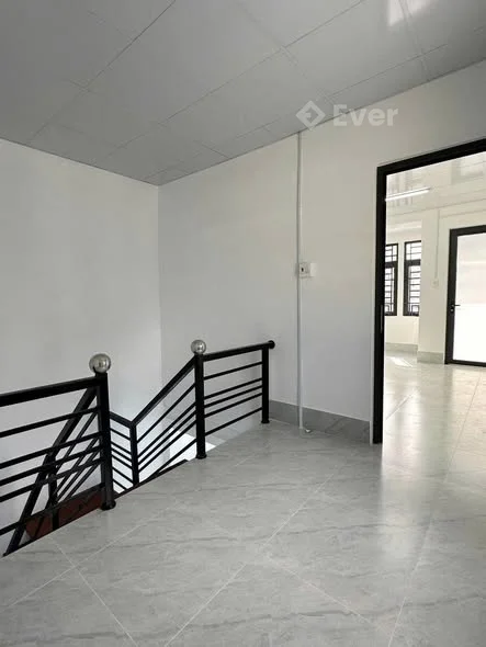 CG BÁN NHÀ LẦU ĐẸP & RỘNG HẺM 132 NGUYỄN THỊ MINH KHAI NGAY CHỢ, BẾN NINH KIỀU TP.CẦN THƠ