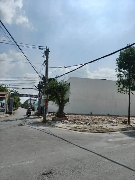 BÁN NỀN GÓC 2 MẶT TIỀN ĐƯỜNG HUỲNH PHAN HỘ , GẦN ĐƯỜNG VÕ VĂN KIỆT