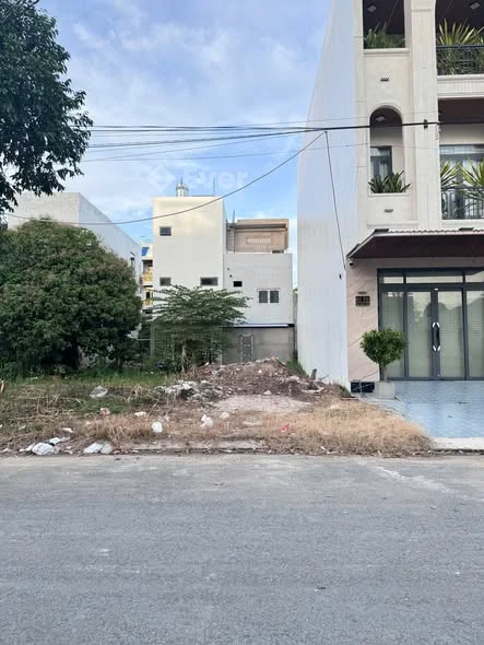 NẮM CHỦBÁN NỀN ĐƯỜNG D1 KDC HỒNG LOAN 6A CÁI RĂNG CẦN THƠ