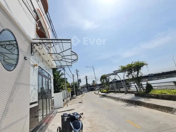 (NC) NHÀ PHỐ FULL NỘI THẤT - CÁCH CHỢ AN BÌNH 100M