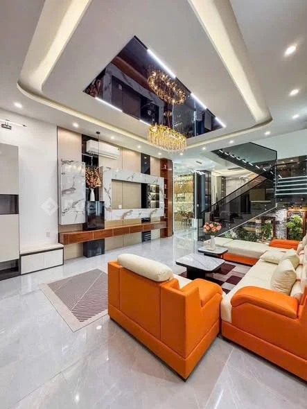 NHÀ TRỆT 02 LẦU XÂY MỚI - VỊ TRÍ ĐẸP - GẦN BỆNH VIỆN NAM CẦN THƠ & BẾN XE TRUNG TÂM 5 T 950