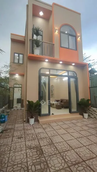 Bán Nhà trệt lầu mới xây, mặt tiền đường Huỳnh Thị Nở, lộ 20m. Khu vực Phú Quới, P. Cái Răng