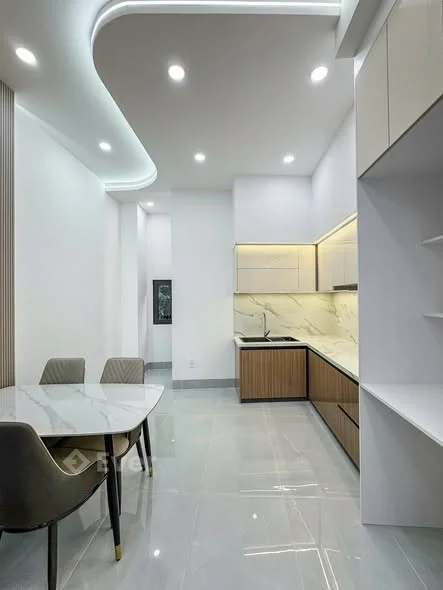 - Còn 1 Căn Hẻm 6 Nguyễn Trãi Cái Răng Gần Trường Đại Học Tây Đô, Chợ Cái Răng