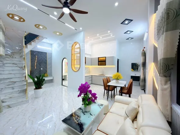 NHÀ GÓC 2 MẶT TIỀN – BỜ KÈ CÔNG VIÊN CÁI SƠN – ĐƯỜNG HOÀNG QUỐC VIỆT – CẦN THƠ