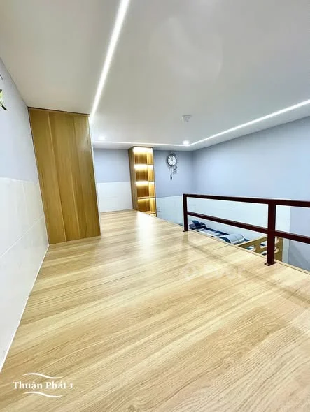 Chính Chủ Mini House Giường Tầng - Gần Đh Y Dược, DNC, FPT. Hẻm 147, Liên Tổ 12 - 20, Nguyễn Văn Cừ