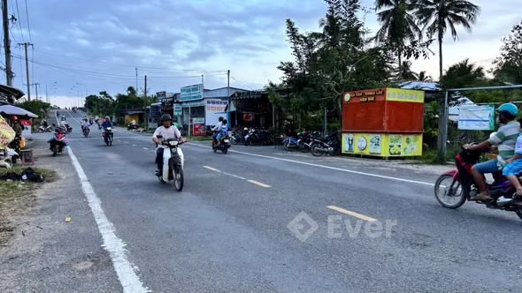 Mặt tiền đường Nguyễn Chí Thanh- Dt 6x15,8m tổng 96m2 có 46m2 thổ cư ODT