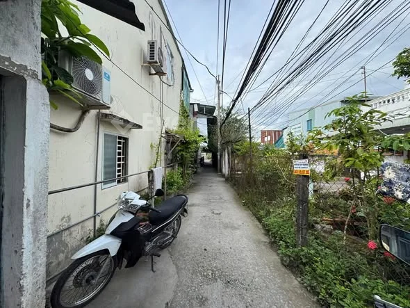 Nhà bán DT: 220m thổ cư 2tỷ500 buôn đuôi 19a tổ64 khu vực9 phường hưng phú , quận cái răng