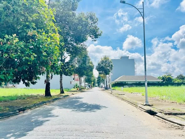 BÁN NỀN VIP ĐƯỜNG 26A, LỘ 17.5M, KDC NGÂN THUẬN - STELLA MEGA CẦN THƠ