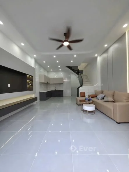 NHÀ TRỆT LẦU XÂY MỚI FULL NỘI THẤT - HẺM 311 NGUYỄN VĂN CỪ - NGANG TRƯỜNG ĐẠI HỌC KỸ THUẬT CÔNG NGHỆ