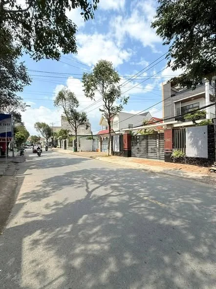 KHU BIỆT THỰ ĐƯỜNG LÊ BÌNH | Nền 9,5 x 26 = 243m² | Pháp lý: 137m² ODT