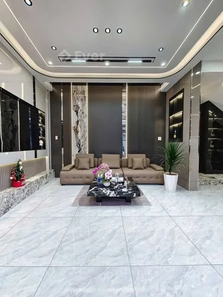 NHÀ 1 TRỆT 1 LẦU HIỆN ĐẠI FULL NỘI THẤT - NGAY PHỐ ẨM THỰC