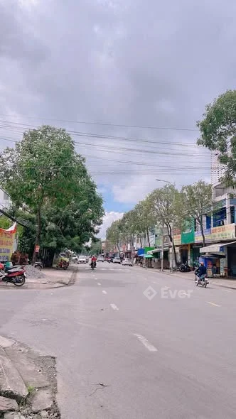 Chủ gửiBán nền đầu đường Nguyễn Thị Sáu khu 586 dt 5x25_