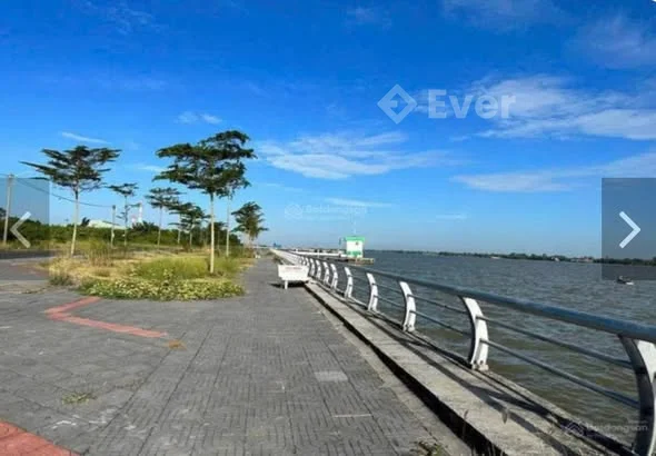 BÁN NỀN KỀ GÓC VỚI TRỤC- ĐƯỜNG SỐ 5 - KDC VẠN PHÁT MÁI DẦM