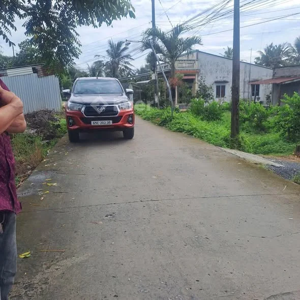 Bán nền vi bằng. Thuộc phú thứ. Cái răng. Tpct.