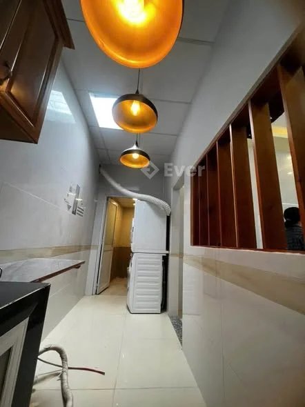 NHÀ ĐẸP - HOÀN CÔNG - GIÁ RẺ Kế ST Vincom - Hùng Vương , - ĐC: 21 - Hẻm 4/53 - CMT.8 - Cái Khế