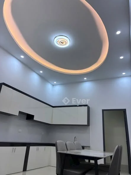 GIÁP KDC ĐẠI NGÂN - NHÀ ĐẸP MỚI XÂY CÓ SÂN ĐẬU Ô TÔ