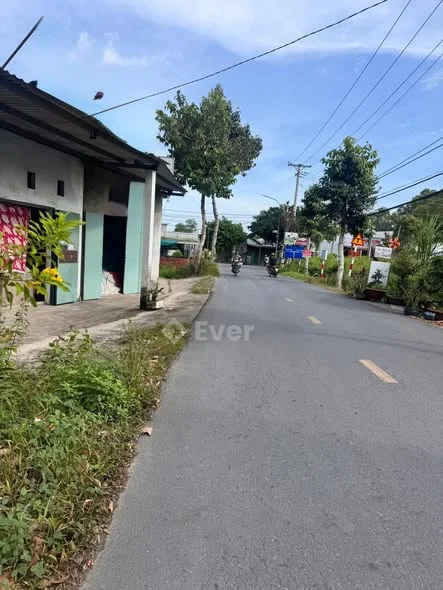 Bán mặt tiền Nguyễn Thị Trâm, Cái Răng, Cần Thơ.- Diện tích: 330m