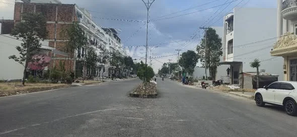 Bán nền Đường D1 khu dân cư Hồng Loan, Cái Răng, Tp Cần Thơ giá bán: 4 tỷ 600