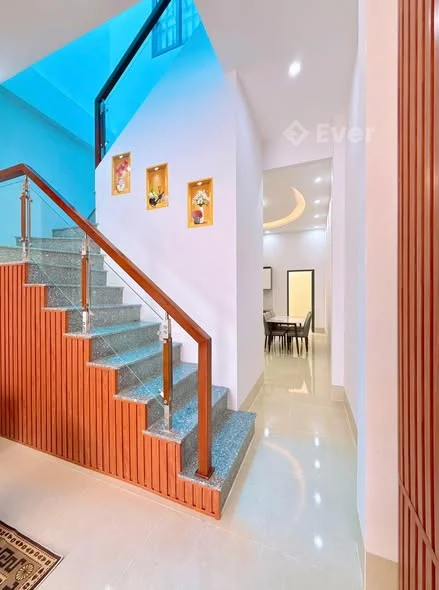 NHÀ TRỆT LẦU MỚI HOÀN THIỆN - TRỤC NHÁNH KDC ĐẠI NGÂN, ĐƯỜNG NGUYỄN VĂN CỪ - P.TÂN AN