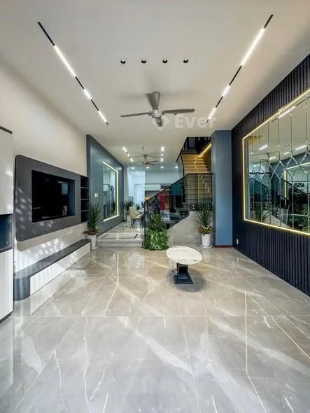 Bán nhà trệt lầu đường số 8 (mekong land) Hồng Phát, TPCT