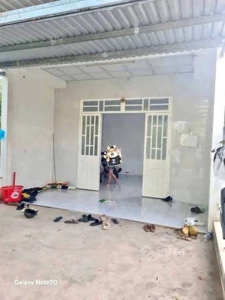 Cần bán Nhà cấp 4 Cách Chợ Phú Thứ Đường Nguyễn Văn Quy 800m