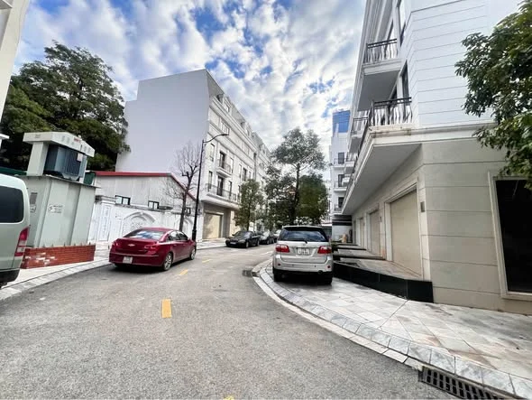 “GIÁ THÌ RẺ - ĐẤT THÌ RỘNG - KO MUA ĐÂY MUA Ở ĐÂU” 01 CĂN GÓC SHOPHOUSE DUY NHẤT