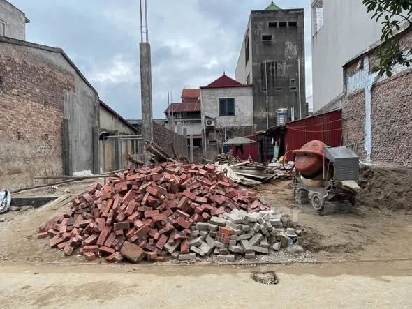 Cần bán lô đất dãy 5 Tông Đản Diện tích: 87,5m²