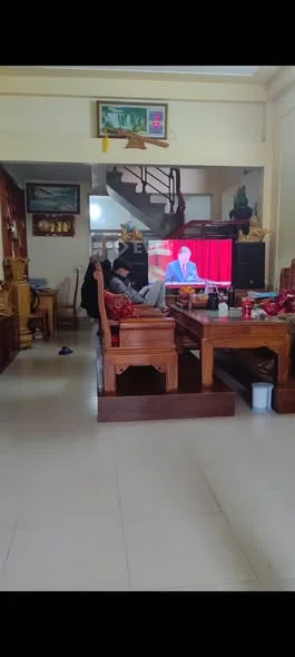 BÁN NHÀ 3 TẦNG MẶT ĐƯỜNG NGÔ QUYỀN Giá: 3 tỷ xx (thương lượng)