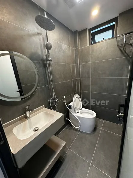 RINH NHÀ ĐẸP ĐÓN TẾT NÀO BÀ CON ƠI NHÀ 4 TẦNG KHÒN KHUYÊN – ĐÔNG KINH | Diện tích đất: ~50m² – MT