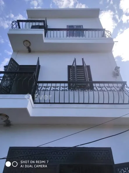 Bán nhà 3 tầng mới xây – gần Trần Đăng Ninh 95m², hướng Tây Ngõ