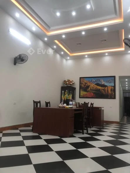 SIÊU PHẨM HOT: Giá Siêu mềm:Diện tích siêu rộng,Nhà mặt đường NGUYỄN DU - Thỏa thuận - 171.6m²