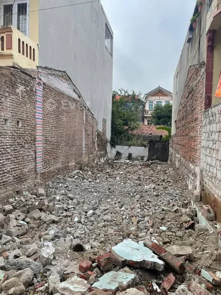 BÁN ĐẤT MẶT ĐƯỜNG TỔ SƠN